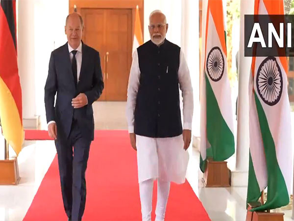 German Chancellor Olaf Scholz's Strategic Visit to India Strengthens Bilateral Ties