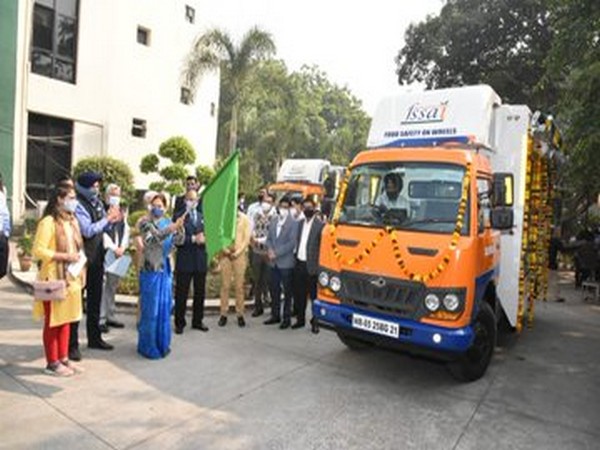 Bharati Pawar flags off Food Safety Awareness vehicles, unveils books on nutrition at FSSAI