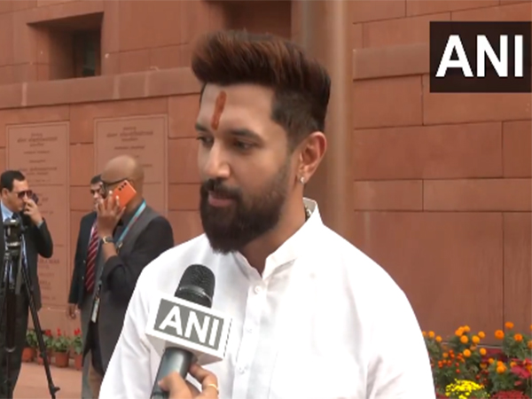 Chirag Paswan Commends PM Modi, Critiques Opposition in Waqf Bill Debate