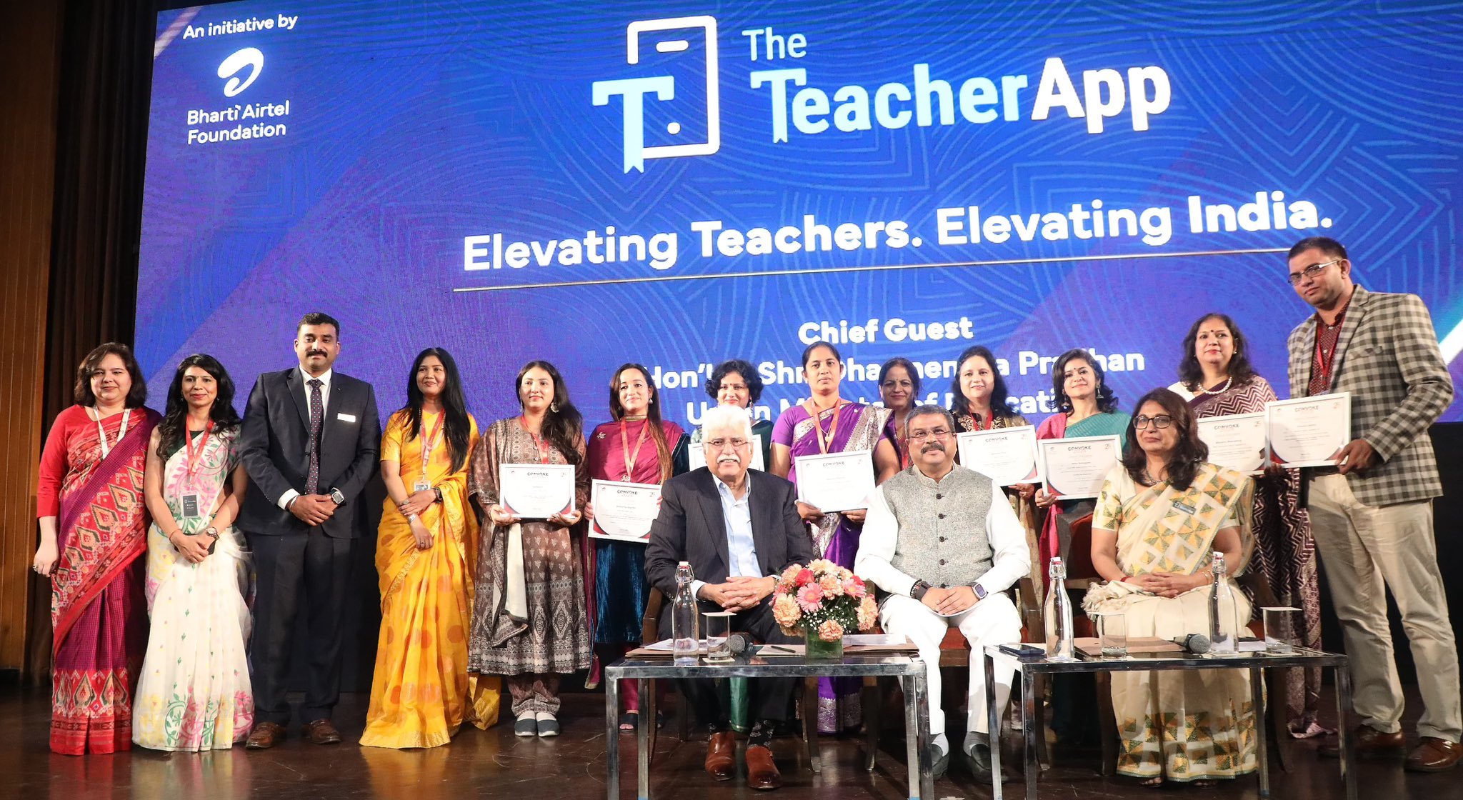 Dharmendra Pradhan Launches TeacherApp: A Digital Platform to Empower Future-Ready Educators

