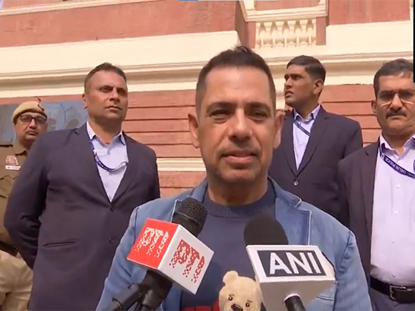 Robert Vadra accuses BJP of creating "divide", says people in the country are "very troubled" 