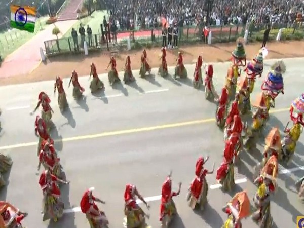 School kids perform traditional dance forms at Republic Day parade