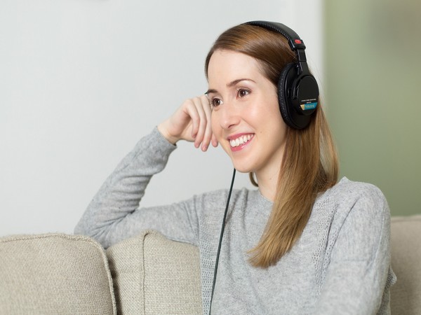 Study finds music may help women during menopause transition