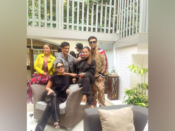 Kareena Kapoor Khan spends 'perfect afternoon' with BFFs