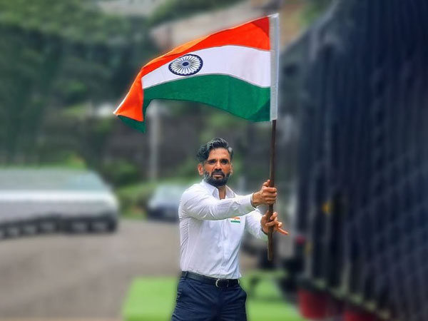 Suniel Shetty and PM Modi Lead Republic Day Celebrations in India