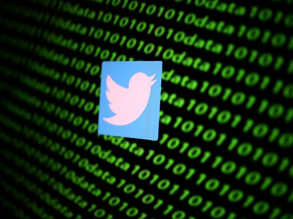 Twitter restores blue tick on Vice Prez Naidu's personal account