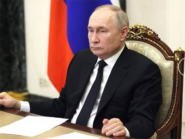 Russia: Putin says "radical Islamists" behind Moscow attack, still implies Ukraine involvement