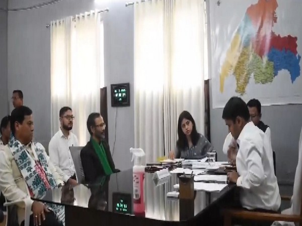 Union Minister Sarbananda Sonowal files nomination for Dibrugarh Constituency 