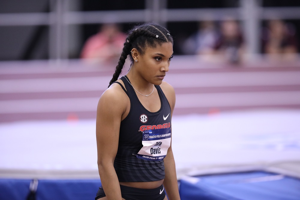 Sports News Roundup: Athletics-Davis-Woodhall loses national indoor title after positive marijuana test; MLB roundup: Astros drop Rays to 14-1 at home and more 