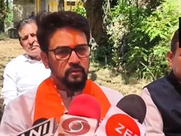 "Opposition blames EVMs for its defeat," says Anurag Thakur