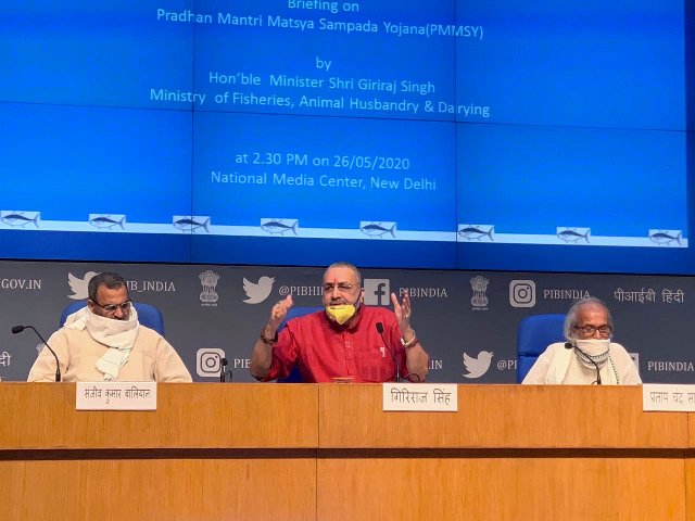Insurance coverage for fishing vessels introduced for first time: Giriraj Singh
