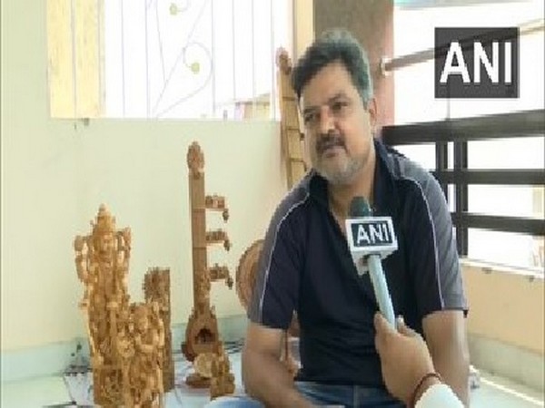 Business of Jaipur's wood carving artists adversely affected by COVID-19 