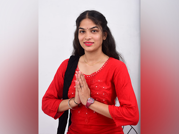 Ujjain: 21-year-old Lakshika Dagar won panchayat election, became youngest sarpanch