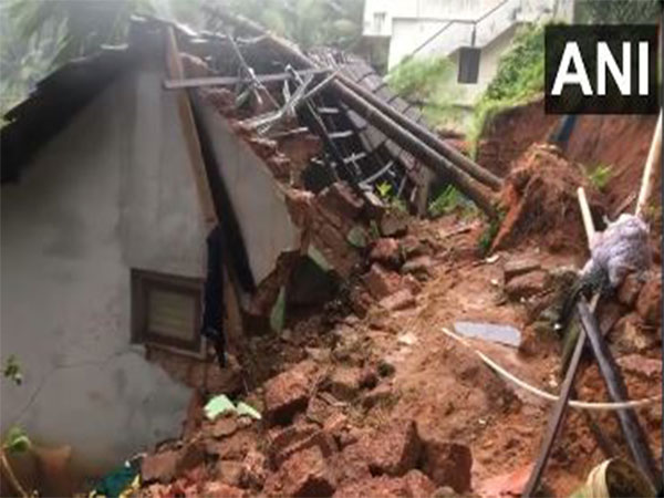 Karnataka: 4 killed after wall collapses in Mangaluru
