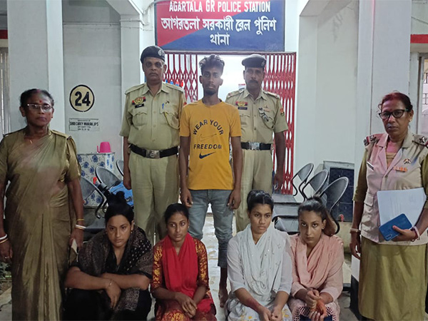 Tripura: 4 Bangladeshi women, 1 Indian arrested at Agartala Railway Station 