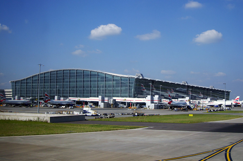Britain's Heathrow Airport loses European crown during pandemic