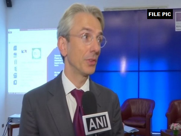 Kargil Vijay Diwas: French Ambassador to India pays tributes to Indian Armed Forces