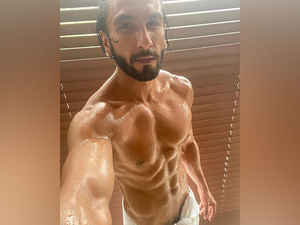 Ranveer Singh lands in legal trouble over his nude photoshoot, check out what happened 