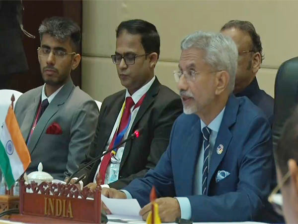 Jaishankar Urges Global Unity Against Terrorism at ASEAN Forum