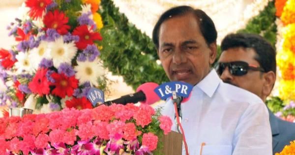 TRS flays KCR's non-inclusion in committee of CM's on