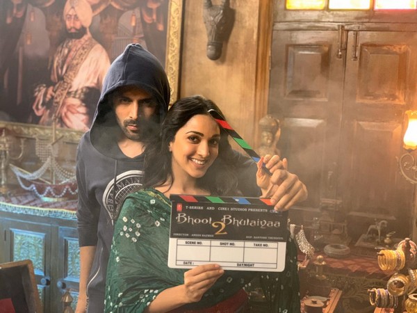 Kartik Aaryan, Kiara Advani starrer 'Bhool Bhulaiyaa 2' to release in March 2022