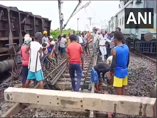 Goods Train Derails in Jharkhand, Rail Traffic Disrupted