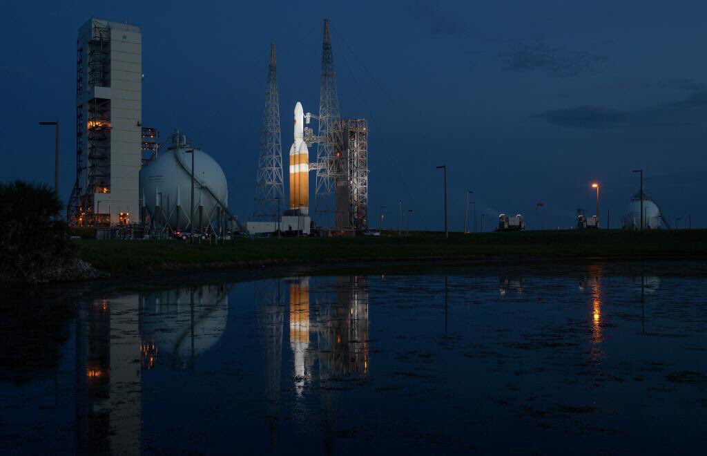 Science News Roundup: Russian Soyuz blasts off for ISS, satellite internet, Realistic masks 