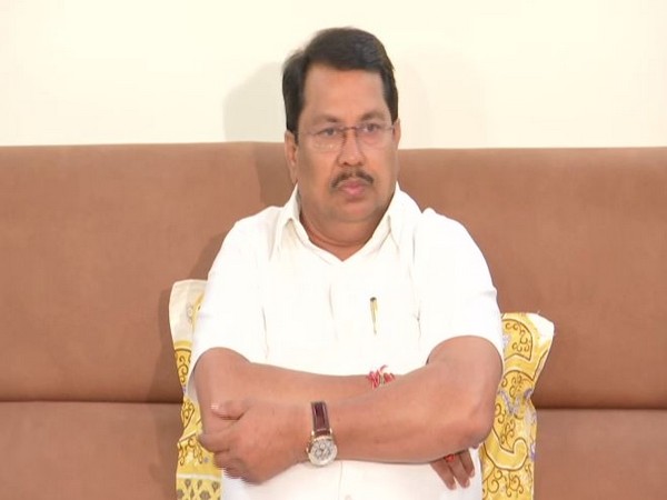 Maharashtra minister Wadettiwar plans separate OBC front