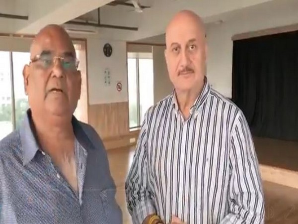 Anupam Kher teases film chronicling friendship with Satish Kaushik