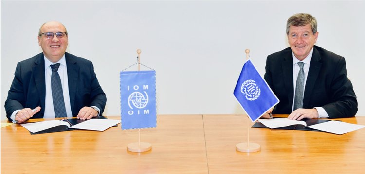 ILO and IOM sign agreement to enhance benefits of migration for all