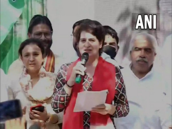 Priyanka Gandhi to address 'Pratigya rally' in UP's Gorakhpur on Oct 31