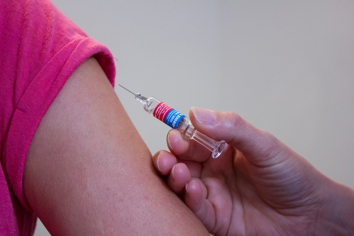 Delhi HC asks govt to caution people against risks of measles vaccination drive