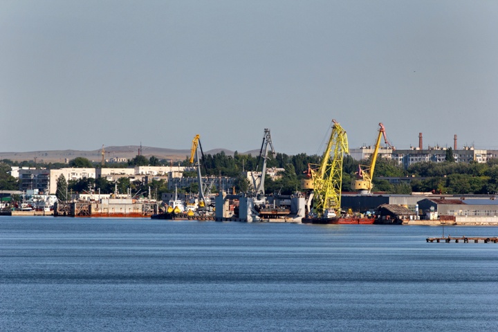 Moscow accuses Kiev of 'dangerous methods' in Kerch Strait