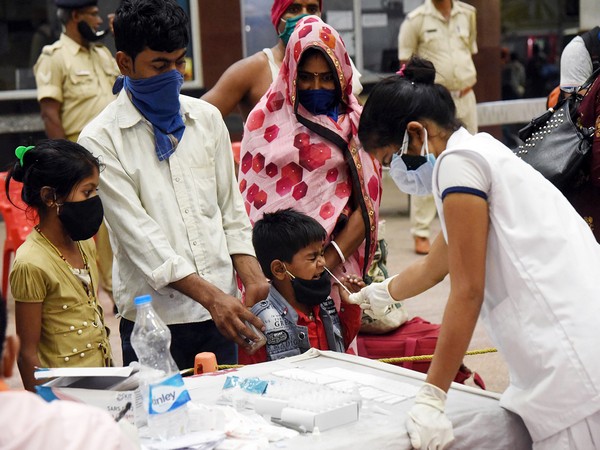 India reports 10,549 new COVID-19 cases, 488 deaths