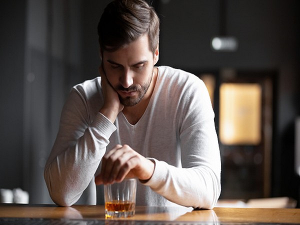Only alcohol among caffeine, diet or lack of sleep might trigger heart rhythm condition: Study
