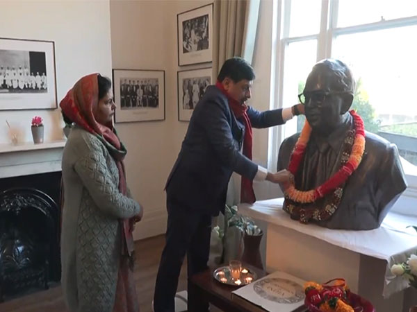 Madhya Pradesh CM Pays Homage to Ambedkar in London Amid Constitution Day Celebrations