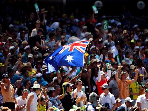 Aus-NZ Boxing Day Test witnesses largest-ever crowd