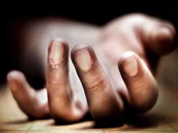 Woman dies after being found unconscious with man in UP hotel, police suspect suicide