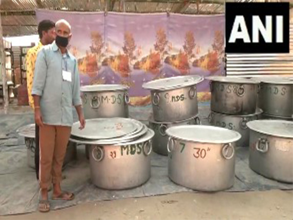 Technology Meets Tradition at Maha Kumbh: High-Tech Kitchen Feeds Over 1 Lakh Devotees Daily