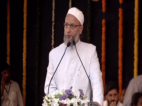 Owaisi Condemns Demolition Drive in Dwarka