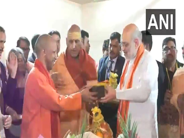 Amit Shah and Yogi Adityanath's Spiritual Journey at Maha Kumbh