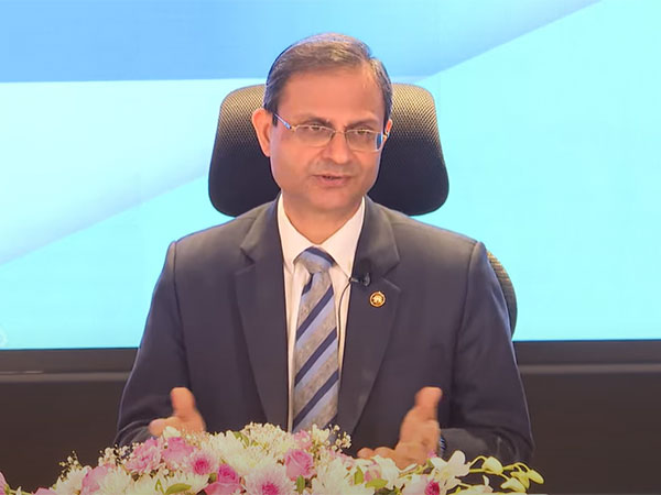 RBI Governor Urges Banks to Fortify Against Digital Fraud in Key Meeting