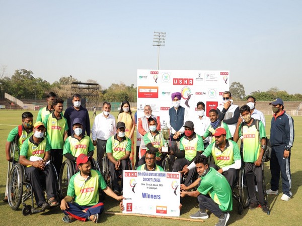 Teams 'Wheelers XI, Silent Heroes and Visions' lift 6th Divyang Cricket League 2021 trophy