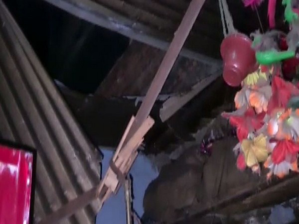 MP: 25 feared trapped as roof of well collapses at temple