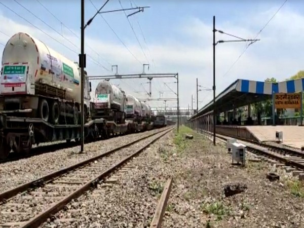 Indian Railways delivers nearly 450 tons of oxygen to states