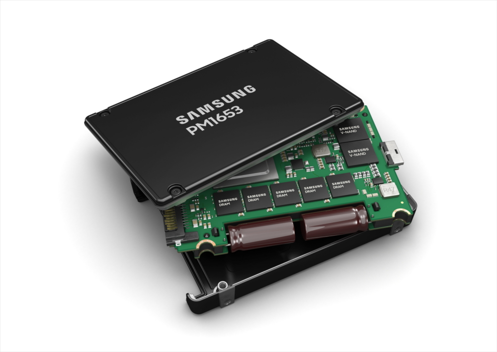 Samsung launches industry’s first 24G SAS SSD to handle big data workloads