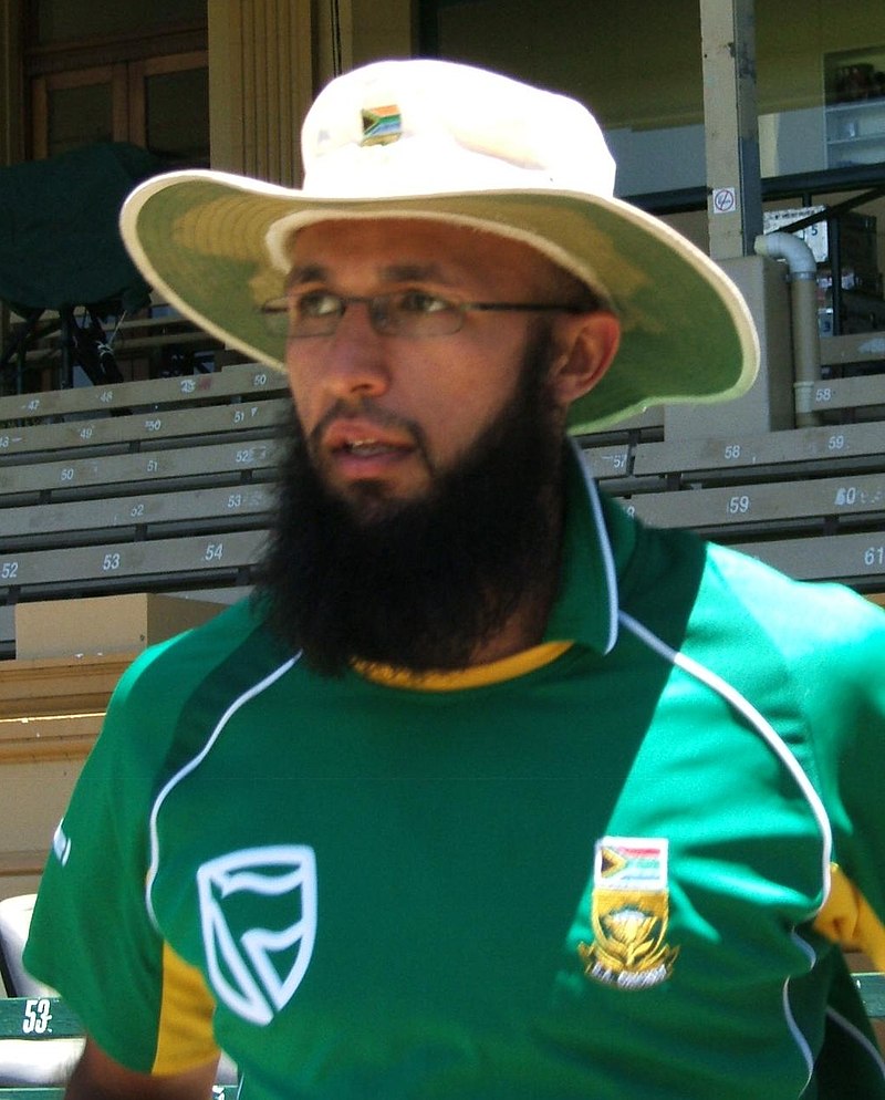 Cricket-South Africa's Amla sits out nets after blow to head