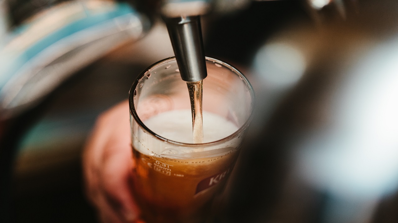 This New Two-Pull Beer Can Pours the Perfect Amount of Foam