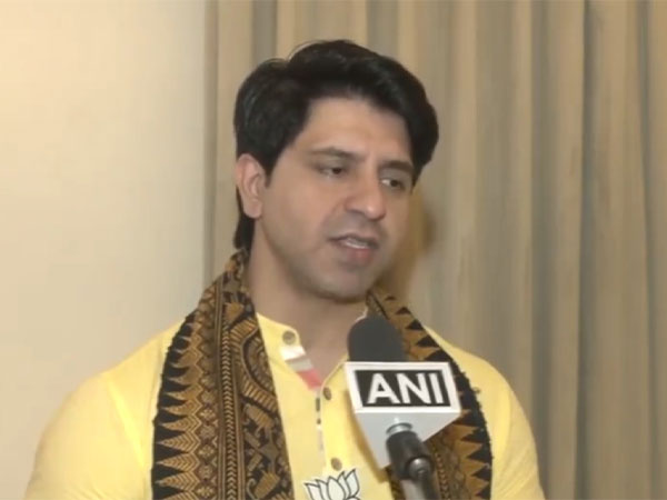 Swati Maliwal assault case: BJP's Shehzad Poonawalla dubs AAP as synonym of "Anti-Aurat Party", questions Kejriwal's silence