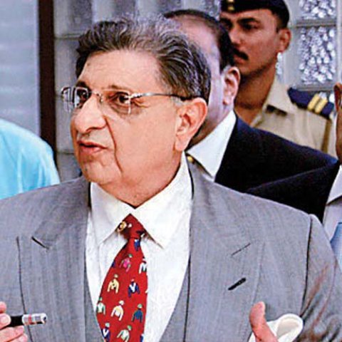 Cyrus Poonawalla suffers cardiac arrest; stable after angioplasty